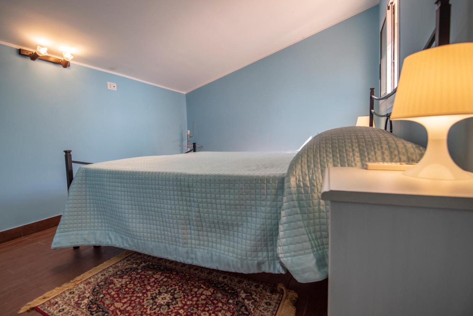 Calliope Pool Sea View Apartment